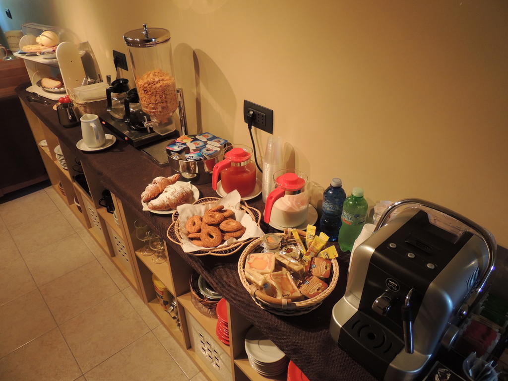 B&B Angela Monte SantʼAngelo Dış mekan fotoğraf