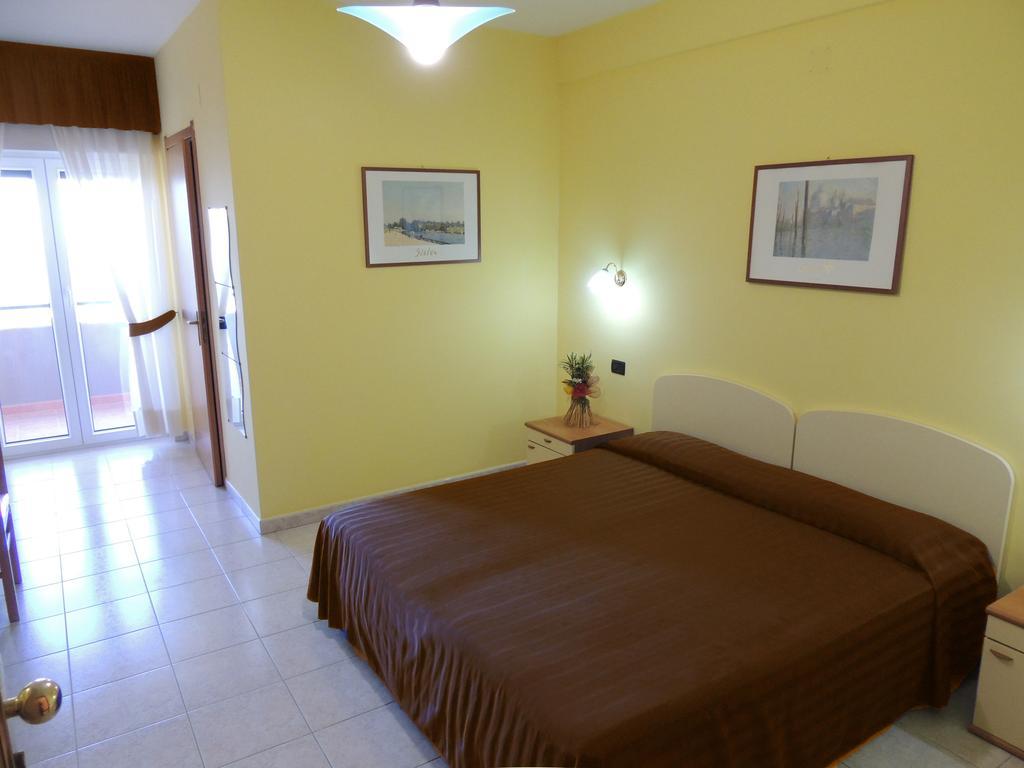 B&B Angela Monte SantʼAngelo Dış mekan fotoğraf