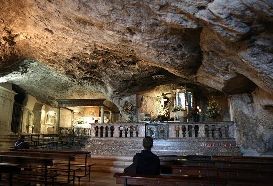 B&B Angela Monte SantʼAngelo Dış mekan fotoğraf